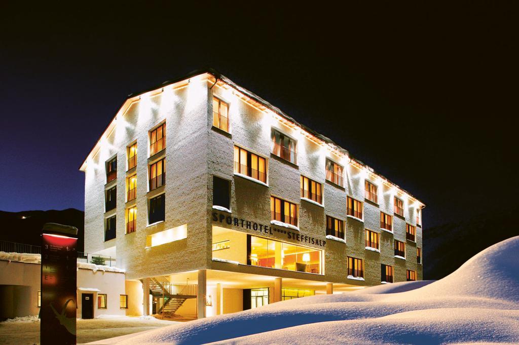 Hotel Steffisalp Warth  Esterno foto